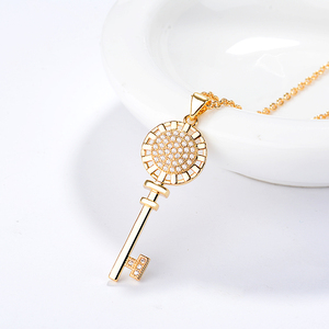 Collar personalizado con cadena chapado en oro para mujer, colgante con llave - Product Image 3