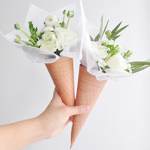 Coloful Cone Hình Dạng Hoa Bao Bì Hộp Hình Dạng Tông Hoa Bó Hoa Bao Bì Hộp - Product Image 2