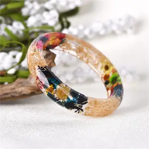 Custom Made Boho Resin flower Bracelet beautiful colorful various dried flower clear acrylic resin bangle