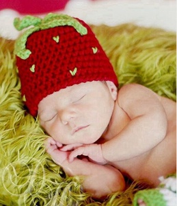 <span class=keywords><strong>Gorro</strong></span> de Fresa de Ganchillo de Lana para Bebé Niña, Venta al por Mayor - Product Image 3