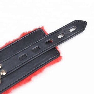 공장 PU 가죽 섹시한 수갑 구속 속박 장비 남성 페티쉬 BDSM 게임 모피 욕망 수갑 - Product Image 6