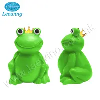 Yüksek kaliteli plastik PVC ftalat ücretsiz çocuk güvenli komik hayvan banyo oyuncakları çocuklar için özelleştirilmiş gıcırtılı kauçuk yeşil kurbağa oyuncak