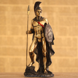 Resina europea soldado romano escultura - Product Image 1