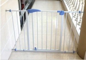 Chất Lượng Cao Tự Động Đóng Trẻ Em Rào Cản Cầu Thang Gates Pet Hàng Rào Với Cửa Trẻ Em An Toàn Gates Pet Rào Cản Với Phạm Vi Điều Chỉnh - Product Image 5