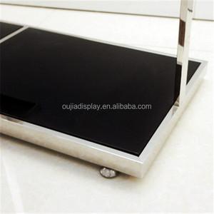 Moderner Kleiderständer Präsentationsständer für Kleidung und Schuhe - Product Image 3