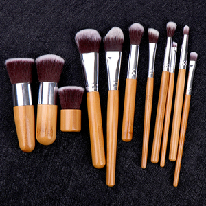 Venta al por mayor <span class=keywords><strong>Brochas</strong></span> De Maquillaje Bambu Kabuki Premium Brush 11PCs Cosmético Mango De Bambú Maquillaje Fan Brushes Set Logotipo Personalizado - Product Image 4