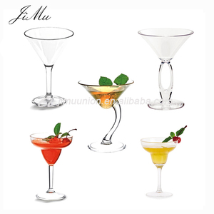Venta al por mayor de <span class=keywords><strong>policarbonato</strong></span> de forma única plástico irrompible Martini copas de vino con bola de células madre - Product Image 2