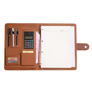 Raccoglitore ad Anelli in Pelle con <span class=keywords><strong>4</strong></span> Fori, Cartella Portadocumenti A4 con Calcolatrice - Product Image 1