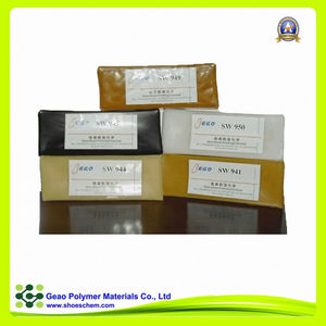 Wax for leather Carioca that polishes in solid block - Product Image 1