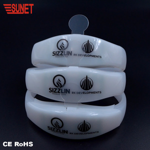 SUNJET nouvelle fonction événement décoration équipement RGB lumière led <span class=keywords><strong>clignotant</strong></span> télé<span class=keywords><strong>commande</strong></span> 33 boutons concert dmx led bracelet - Product Image 5