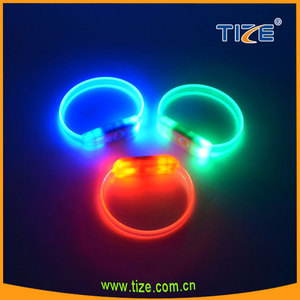 <span class=keywords><strong>Pulseras</strong></span> de luz led sonido activado pulsera intermitente <span class=keywords><strong>pulseras</strong></span> led productos caliente - Product Image 1