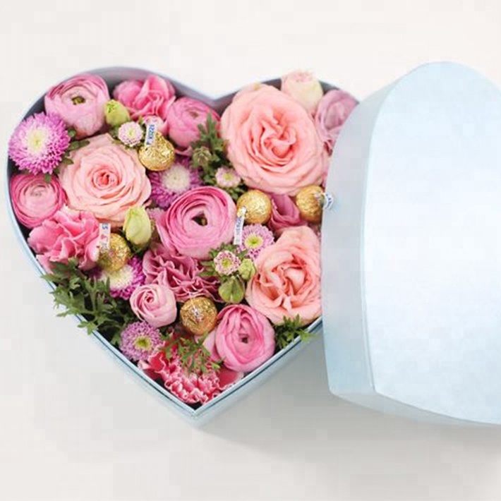 Custom High-end Heart Shape Rigid Cardboard Waterproof Flower Box With Plastic Insert Flower Packaging Pantone Color CMYK