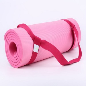 थोक अनुकूलित रंग लोगो योग पट्टा ले जाने योग मैट - Product Image 5