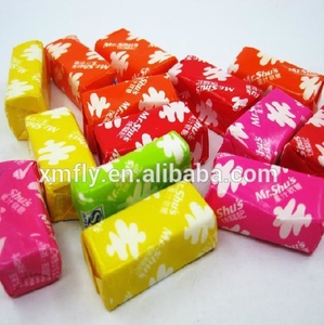 Bonbons colorés emballés dans des enveloppes, bonbons au lait de gelaine moelleux - Product Image 3