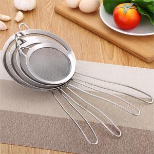 Tamis à farine suspendu en acier inoxydable SS18/10, le meilleur choix en stock pour la cuisine - Product Image 1
