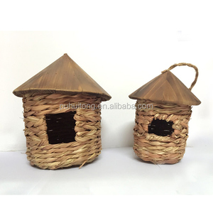 Yaban hayatı kuş asılı köklü cep ahşap çatı ile - Product Image 1