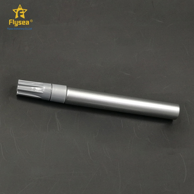 New products empty permanent oil-based ink felt tip paint silver chalk graffiti marker