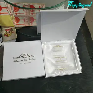 결혼식 & 당을 % s giftbox를 가진 싼 정연한 아크릴 결혼식 안내장