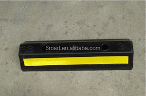 Bouchon de roue en plastique sans odeur, arrêts de roue en caoutchouc de garage réfléchissants CE de Pologne, bouchons de roue de voiture - Product Image 2