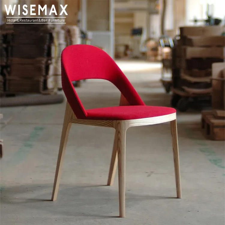 WISEMAX mobili per caffetteria francese design moderno sedia da caffè in legno struttura sedia da pranzo ristorante in tessuto vintage in vendita