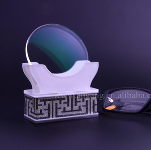 Lentes de Resina con Recubrimiento de Bloqueo de Luz Azul 1.56 para Laboratorio Óptico, Lentes de Plástico Superhidrófobos, Lentes con Filtro de Luz Azul - Product Image 3