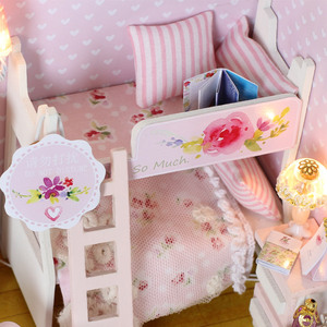 Iiecreate mini casa de bonecas, em miniatura rosa, <span class=keywords><strong>diy</strong></span>, sala de bonecas criativa, acessórios e kits, casa de bonecas com luzes - Product Image 3