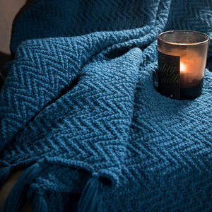 Custom Logo Hot Sale 100% Acrylic Hotel Bed Runner Sofa <strong>Throw</strong> Blankets Travel Blanket <strong>Cable</strong> <strong>Knit</strong> Knitted Blanket - Product Image 6