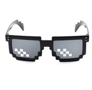 Lunettes de soleil pixel 8 bits, monture PC, protection UV400, pour les fans de jeux vidéo, cadeaux de fête, couleur transparente, style Thug Life, unisexe - Product Image 6