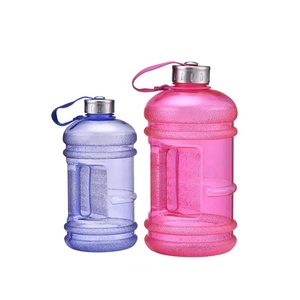 Customized logo 2.2L PETG plastic water bottle