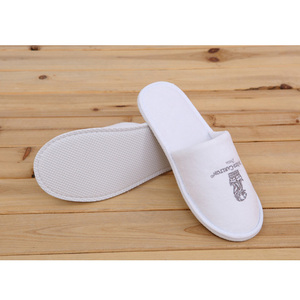 Desechables estilo de hotel zapatillas lavable blanco al por mayor de lujo del dedo del pie cerrado terry de algodón zapatillas de hotel - Product Image 6