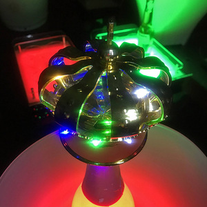 Shenzhen barware Plante produit fantastique irisée PVC <span class=keywords><strong>LED</strong></span> <span class=keywords><strong>bouchon</strong></span> de <span class=keywords><strong>bouteille</strong></span> de champagne - Product Image 2