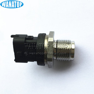 Nouveau 1800 Bar Carburant Rail Haute Pression Capteur Régulateur D'injection Commun Expéditeur pour HOLLAND T6 T7 0281002930 - Product Image 2