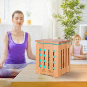 Diffusore di Oli Essenziali in Vero Bambù da 200ml con 7 Luci LED Colorate e Spegnimento Automatico Senza Acqua Prodotto dalla Fabbrica di Shenzhen - Product Image 5