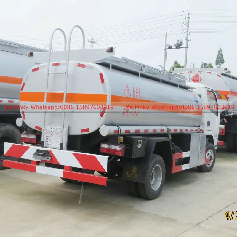בנזין טנק קטן דגם חדש משאיות משאית Dongfeng אור נייד מכליות דלק 5000 ליטר
