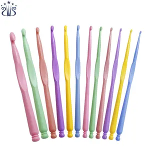 12pcs 2-10mm Knitting Needles DIY Craft Weave Tools Plastic Crochet Hooks