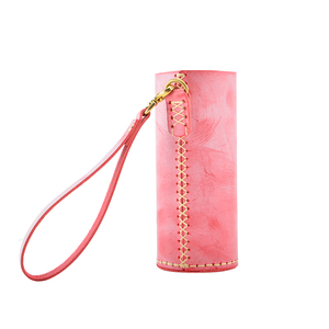 Housse isotherme en cuir véritable de qualité supérieure pour flacon, protège-bouteille portable pour spiritueux, personnalisable pour cadeau d'entreprise - Product Image 1
