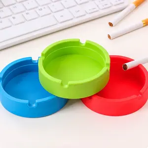 Cendrier rond en Silicone coloré pour cigares, accessoires de fumage, qualité supérieure, résistant à la chaleur, vente en gros, 1 pièce