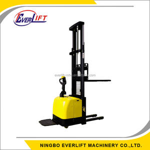 1200 kg 1400 kg <span class=keywords><strong>2</strong></span> mt <span class=keywords><strong>2</strong></span>,5 mt <span class=keywords><strong>3</strong></span>,<span class=keywords><strong>3</strong></span> mt 4 mt AC mit EPS CDD12 CDD14 Angetriebene hochhubwagen mit CE - Product Image 2