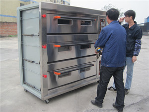 เตาอบแก๊สอุตสาหกรรมสเตนเลสสตีลแบบสามชั้น 9 ถาด สำหรับอบขนมปัง - Product Image 4