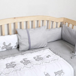 <span class=keywords><strong>Set</strong></span> di Biancheria da Letto per Neonati in Cotone Lavorato a Maglia Personalizzato - Product Image 4