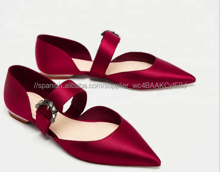 Zapatos de novia planos: los 40 modelos más bonitos