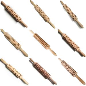 Outils de biscuits de <span class=keywords><strong>pain</strong></span> <span class=keywords><strong>d</strong></span>'épice de cuisine gaufrage laser rouleau à pâtisserie en bois à motifs de noël - Product Image 3