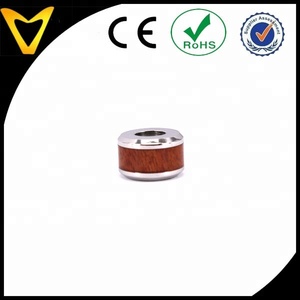 En Titane sur mesure Résultats En Acier Avec Incrustation En Bois Biseauté Bords Pendentif En Acier/Perles - Product Image 2