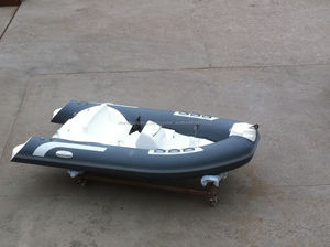 Liya 3.3m <span class=keywords><strong>semi</strong></span> <span class=keywords><strong>rigide</strong></span> petits bateaux <span class=keywords><strong>de</strong></span> pêche à vendre - Product Image 6