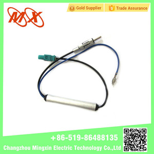 La haute qualité <span class=keywords><strong>antenne</strong></span> radio de voiture d'installation, <span class=keywords><strong>Antenne</strong></span> amplificateur pour <span class=keywords><strong>autoradio</strong></span> - Product Image 2