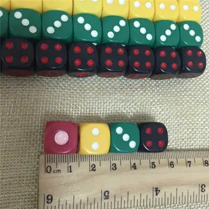 लूडो खेल के लिए 14mm एन एस पोकर चिप्स पासा पासा और नीले, हरे, पीले, काले, नारंगी रंगीन रंग प्रचारक उपहार आरपीजी पासा सेट