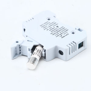 Fusibile Solare SLFC SLPV-30 10*38 1000V DC 20A ad Alta Capacità di Interruzione in Ceramica Argentata Certificato CE - Product Image 4