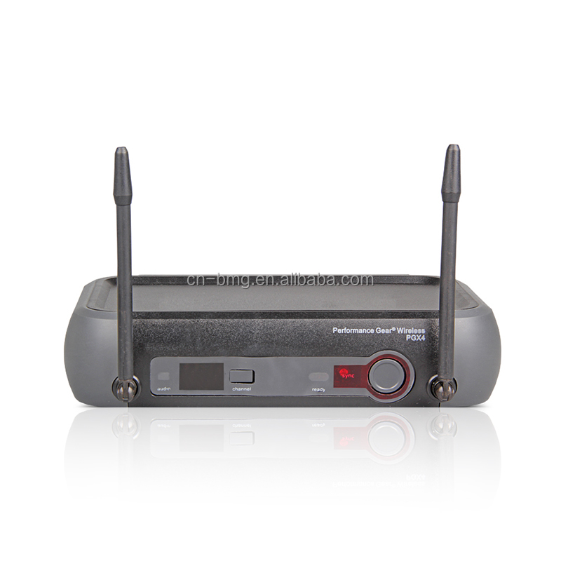 PGX4 Wireless Microphone - Portable and Dynamic Performance