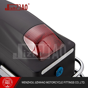 <span class=keywords><strong>Sacoche</strong></span> rigide universelle pour <span class=keywords><strong>moto</strong></span> JIZHIHAO (JZH-527) avec feux de freinage LED 49x20x27CM – Nouveauté pour rénovation/amélioration - Product Image 5