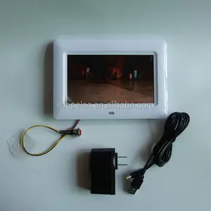 USB rechargeable battery operated digital photo frame